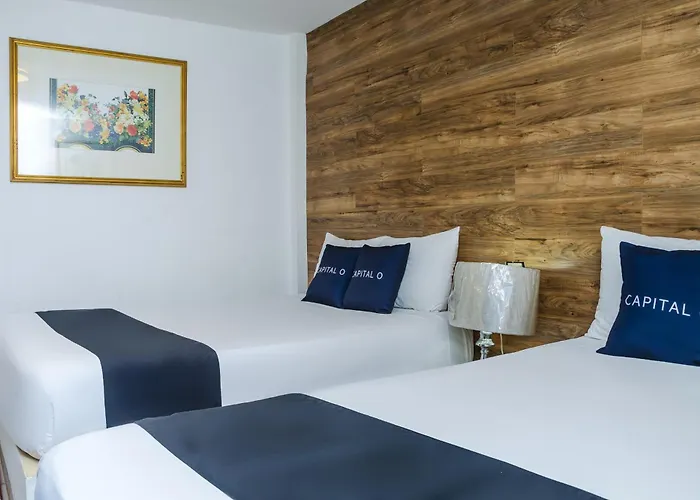 Hotel Capital O Dos Mares,