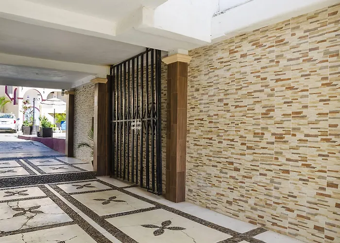 Hotel Capital O Dos Mares, 4*