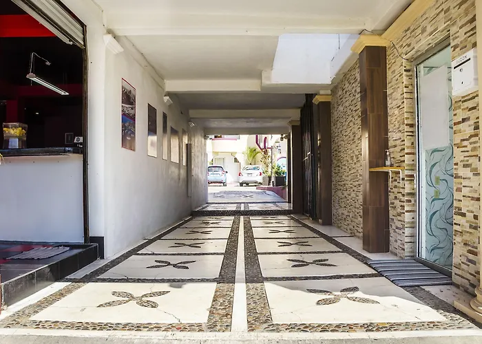 Hotel Capital O Dos Mares, 4*