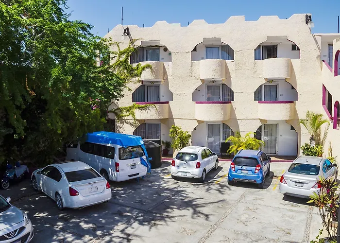 Hotel Capital O Dos Mares, 4*