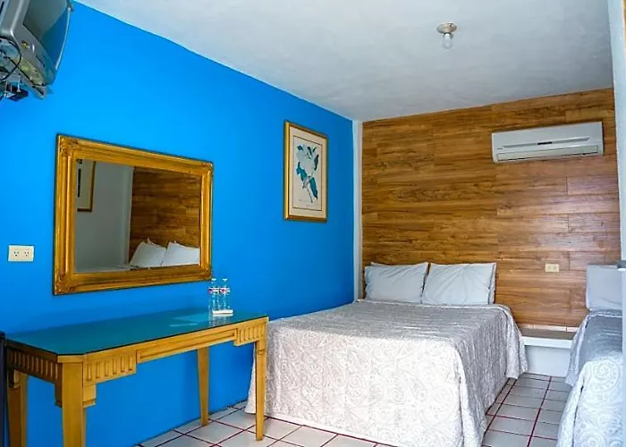 Hotel Capital O Dos Mares, 4*