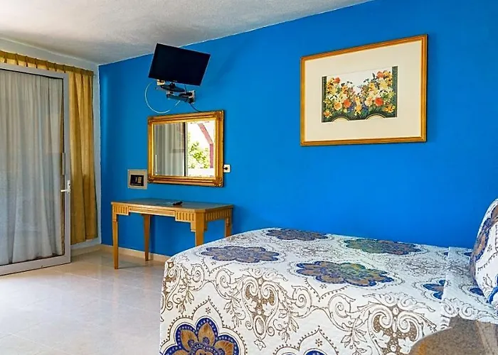 Hotel Capital O Dos Mares, Cabo San Lucas